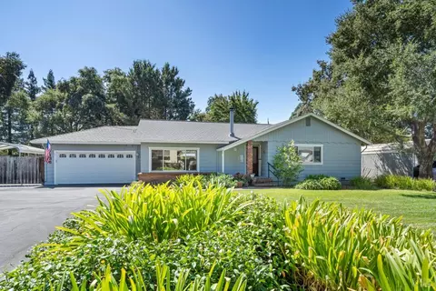 Exterior - 136 Mark West Station Rd, Windsor, CA 95492 photo 4 of 22