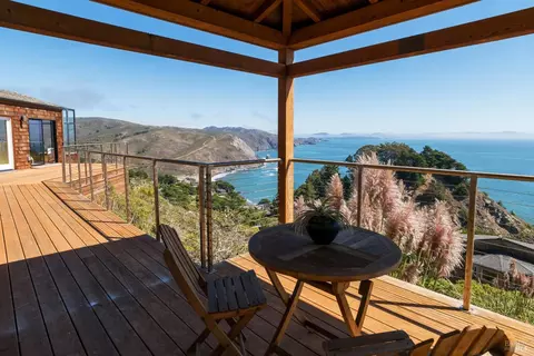 Exterior - 79 Seacape Dr, Muir Beach, CA 94965 photo 2 of 2