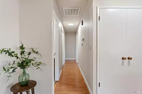 Entry Way - 767 Joni Ct, Windsor, CA 95492 photo 2 of 3