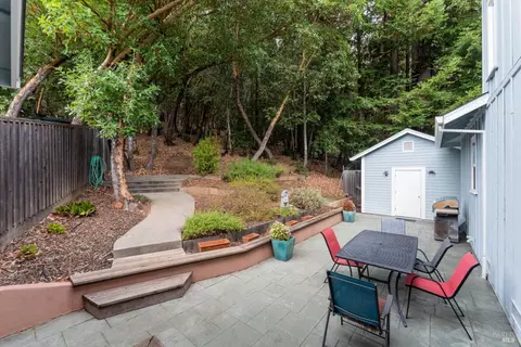 Exterior - 2398 Poppy Ter, Willits, CA 95490 photo 24 of 32