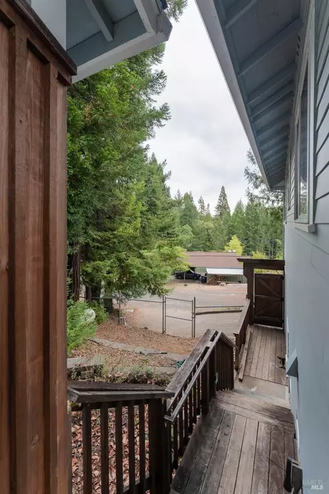 Exterior - 2398 Poppy Ter, Willits, CA 95490 photo 28 of 32