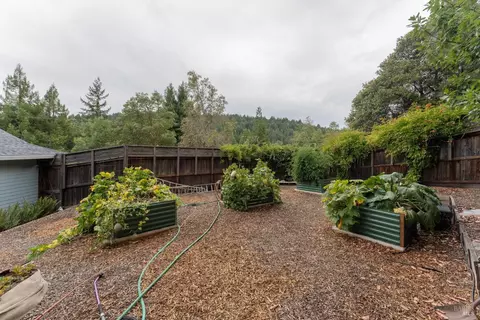 Exterior - 2398 Poppy Ter, Willits, CA 95490 photo 21 of 32