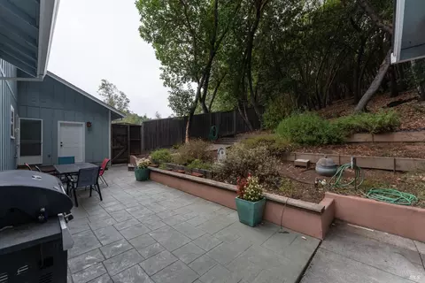 Exterior - 2398 Poppy Ter, Willits, CA 95490 photo 27 of 32