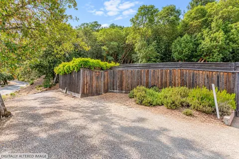 Exterior - 2398 Poppy Ter, Willits, CA 95490 photo 7 of 32