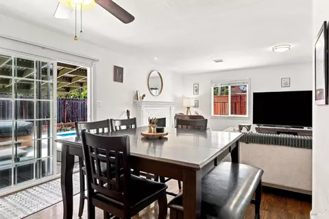Dining - 150 Dodge Ct, Napa, CA 94558 photo 2 of 2