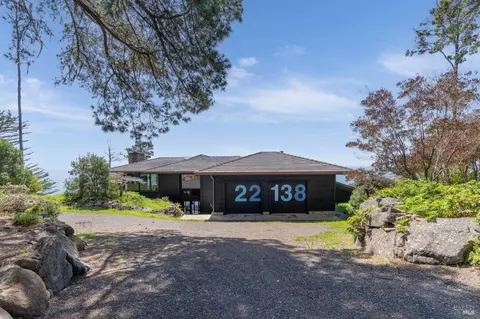 Exterior - 22138 Hwy 1, Jenner, CA 95450 photo 6 of 8