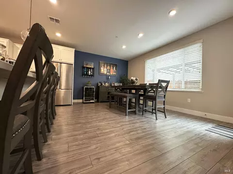 Dining - 2408 Azure Pl, Fairfield, CA 94533 photo 3 of 3