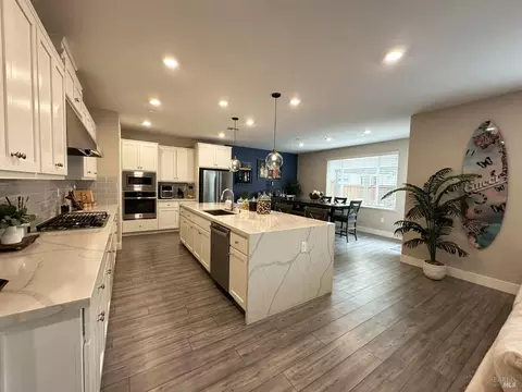Kitchen - 2408 Azure Pl, Fairfield, CA 94533 photo 4 of 9