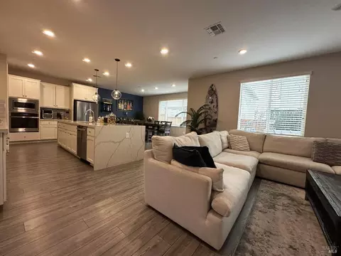 Other - 2408 Azure Pl, Fairfield, CA 94533 photo 4 of 8