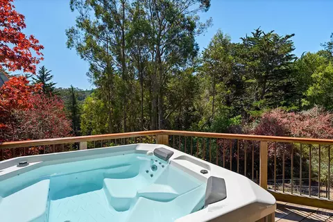 Exterior - 646 Ridgewood Ave, Mill Valley, CA 94941 photo 11 of 18