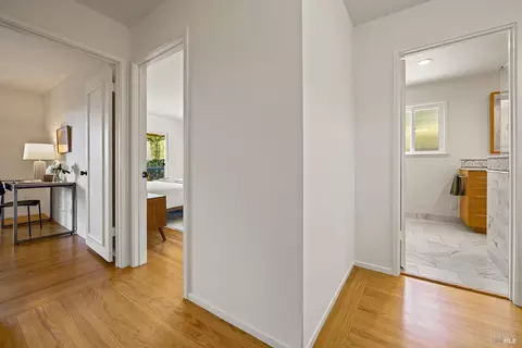 Entry Way - 646 Ridgewood Ave, Mill Valley, CA 94941 photo 2 of 2