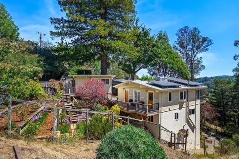 Exterior - 646 Ridgewood Ave, Mill Valley, CA 94941 photo 4 of 18