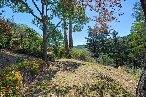 Exterior - 646 Ridgewood Ave, Mill Valley, CA 94941 photo 15 of 18