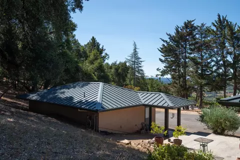 Exterior - 26876 River Rd, Cloverdale, CA 95425 photo 9 of 10