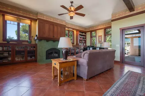 Living - 26876 River Rd, Cloverdale, CA 95425 photo 5 of 5