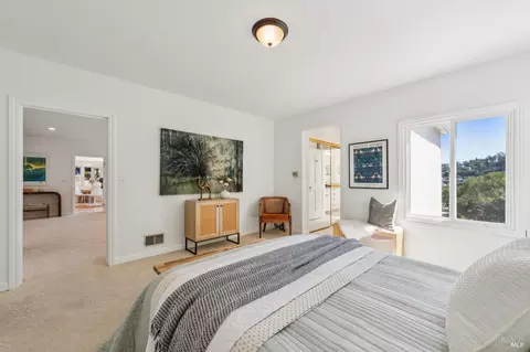 Bedroom - 40-42 Central Ave, Sausalito, CA 94965 photo 3 of 6