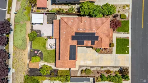 View/Area - 786 Elderberry Loop, Vacaville, CA 95688 photo 11 of 15