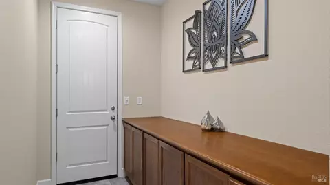 Entry Way - 786 Elderberry Loop, Vacaville, CA 95688 photo 7 of 10