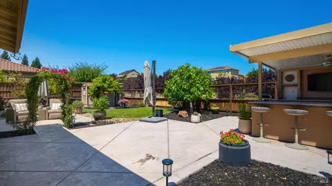 Exterior - 786 Elderberry Loop, Vacaville, CA 95688 photo 7 of 19
