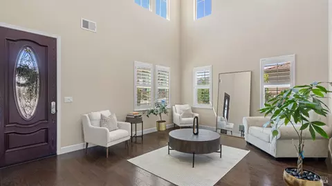 Entry Way - 786 Elderberry Loop, Vacaville, CA 95688 photo 3 of 10