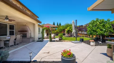Exterior - 786 Elderberry Loop, Vacaville, CA 95688 photo 12 of 19