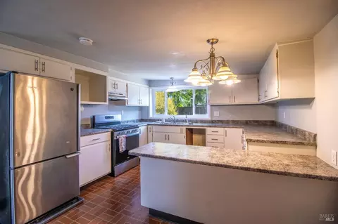 Kitchen - 373 S Lenore Ave, Willits, CA 95490 photo 1 of 1