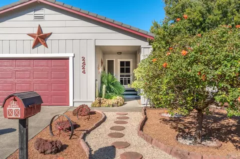 2424 Janis Way, Calistoga, CA 94515