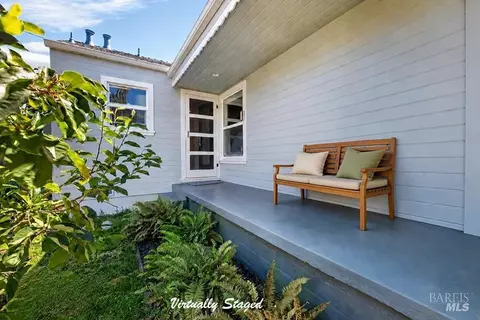 Exterior - 705 5th St, Petaluma, CA 94952 photo 4 of 10