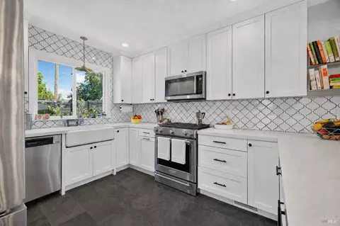 Kitchen - 705 5th St, Petaluma, CA 94952 photo 2 of 4