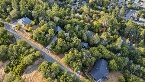 View/Area - 370 Laurel St, Willits, CA 95490 photo 3 of 3