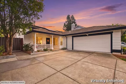 1778 Stone Creek Dr, Petaluma, CA 94954
