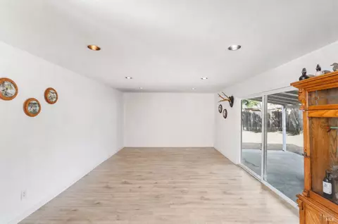 Living - 1400 James St, Fairfield, CA 94533 photo 2 of 2