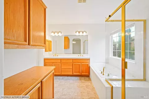 Bath - 8415 Benavente Ct, Vallejo, CA 94591 photo 3 of 5