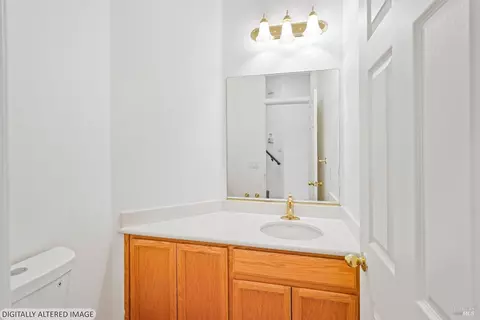 Bath - 8415 Benavente Ct, Vallejo, CA 94591 photo 1 of 5
