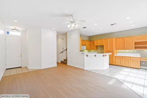 Living - 8415 Benavente Ct, Vallejo, CA 94591 photo 2 of 2
