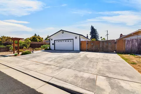 Exterior - 77 Adele Ave, Rohnert Park, CA 94928 photo 11 of 11