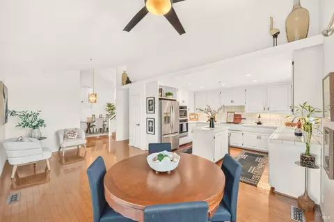 Dining - 14 Clement Ct, Napa, CA 94558 photo 5 of 5
