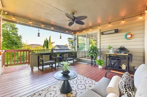 Exterior - 14 Clement Ct, Napa, CA 94558 photo 5 of 15
