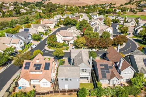 View/Area - 4244 Rose Arbor Way, Vallejo, CA 94591 photo 5 of 10