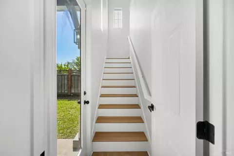 Entry Way - 4244 Rose Arbor Way, Vallejo, CA 94591 photo 12 of 12