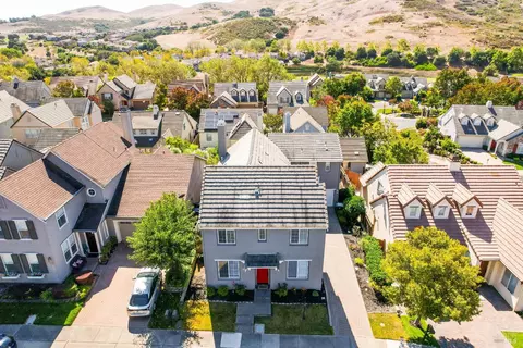 View/Area - 4244 Rose Arbor Way, Vallejo, CA 94591 photo 3 of 10
