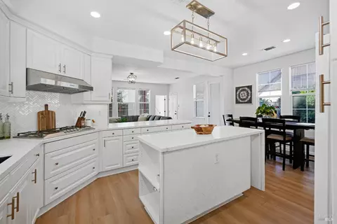 Kitchen - 4244 Rose Arbor Way, Vallejo, CA 94591 photo 2 of 6