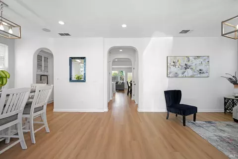 Entry Way - 4244 Rose Arbor Way, Vallejo, CA 94591 photo 1 of 12