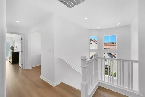 Entry Way - 4244 Rose Arbor Way, Vallejo, CA 94591 photo 8 of 12