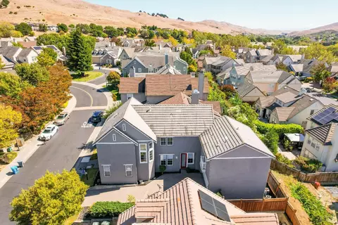 View/Area - 4244 Rose Arbor Way, Vallejo, CA 94591 photo 4 of 10
