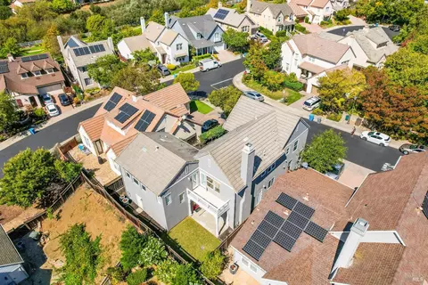 View/Area - 4244 Rose Arbor Way, Vallejo, CA 94591 photo 6 of 10