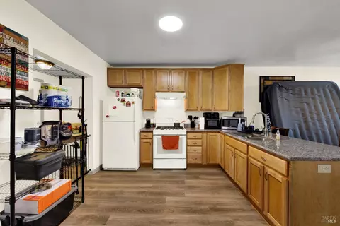 Kitchen - 127 Broadway St, Vallejo, CA 94590 photo 4 of 7