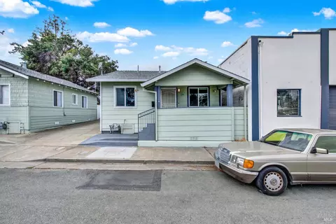 Other - 127 Broadway St, Vallejo, CA 94590 photo 1 of 17