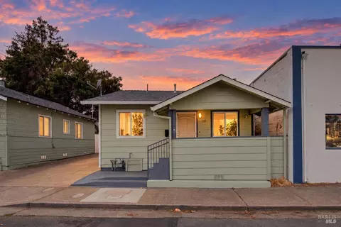 Exterior - 127 Broadway St, Vallejo, CA 94590 photo 18 of 19