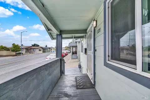 Exterior - 127 Broadway St, Vallejo, CA 94590 photo 4 of 19